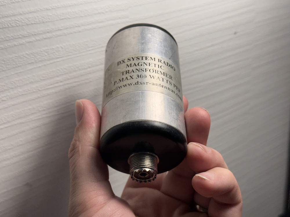 Third image of the DX System Radio Magnetic Transformer